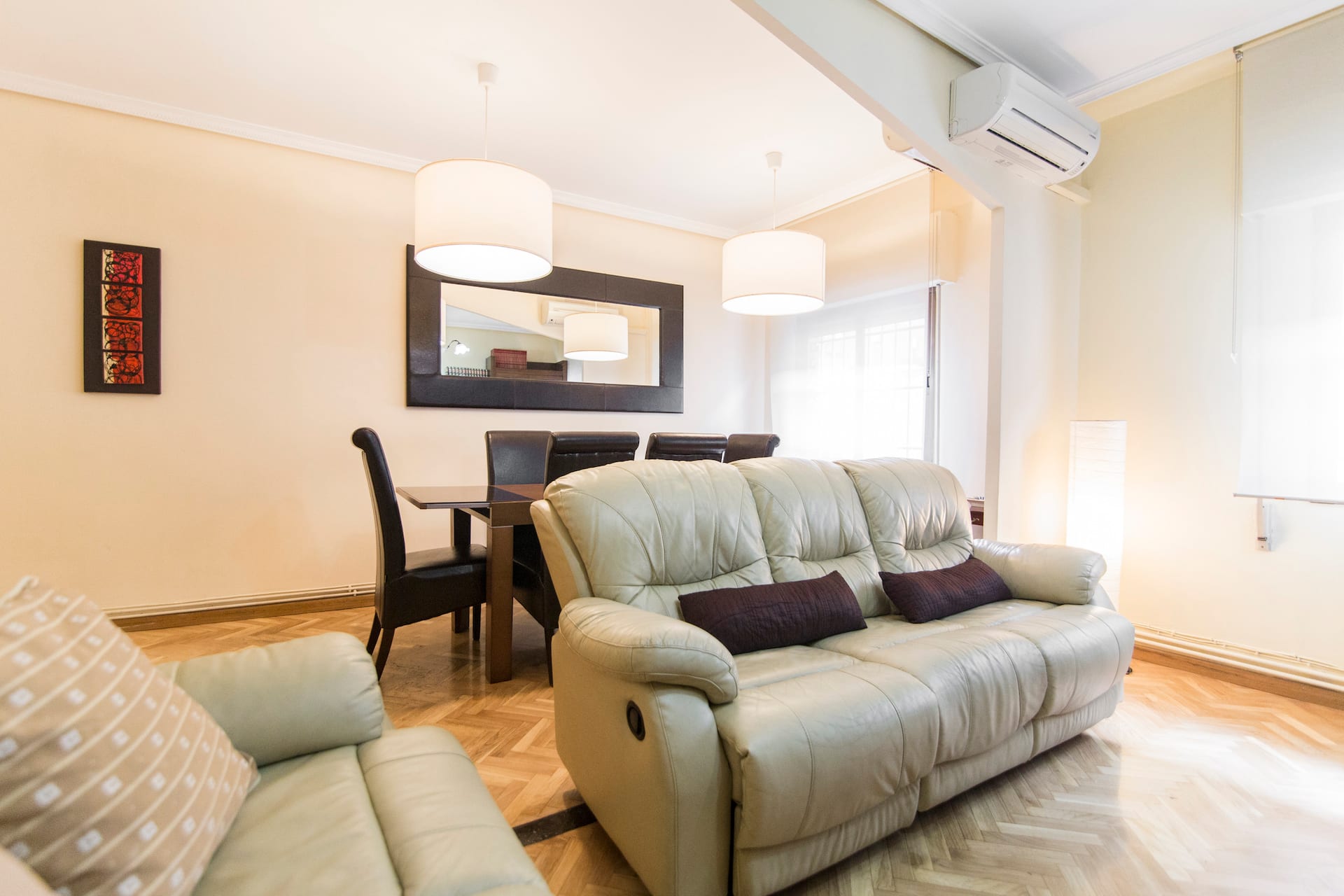 Home & Private Terrace WIFI + AIRCON