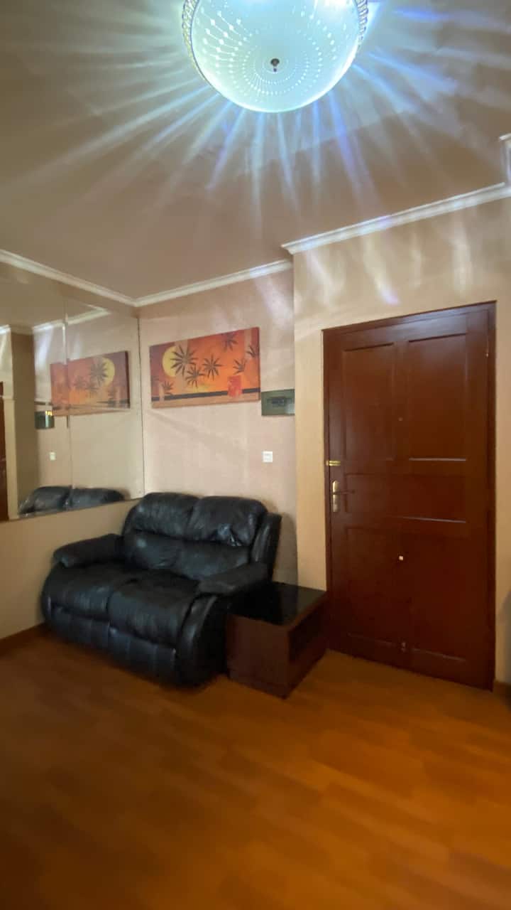 Clean 2br Apt Medit 1 Near Centralpark Mall - Jakarta