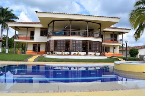 ★BEAUTIFUL REST FARM★ IN THE COFFEE REGION★