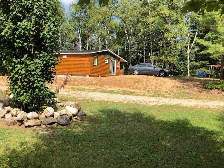 Chalet D 'Ours (CITQ 302401) Chalets for Rent in ChuteSaintPhilippe, Québec, Canada Airbnb