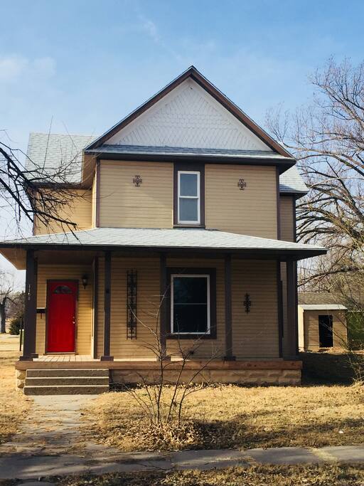 Larned Lodge Houses for Rent in Larned, Kansas, United States