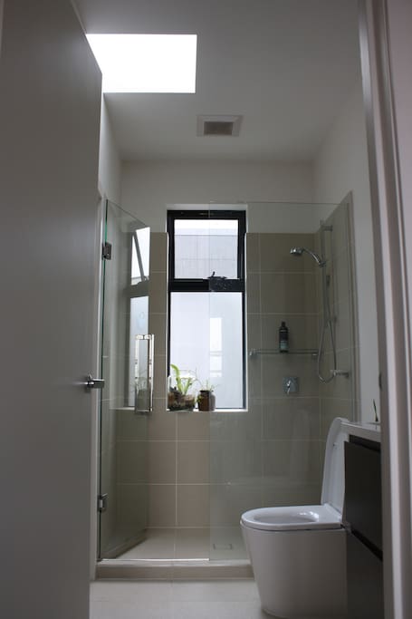 Your own private ensuite with skylight.