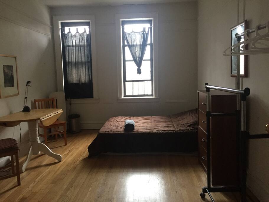PRIVATE RENTAL ROOM