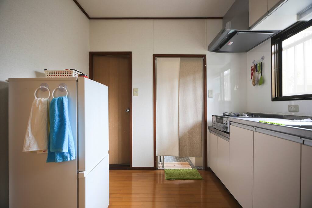 Right door: bath room, Left door: toilet
