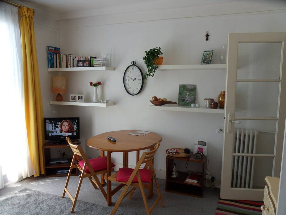 Living-room, view from sofa/bed