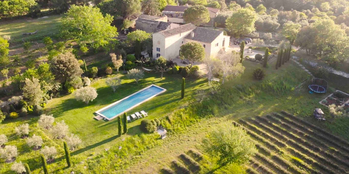 Mas Lubéron — view 6