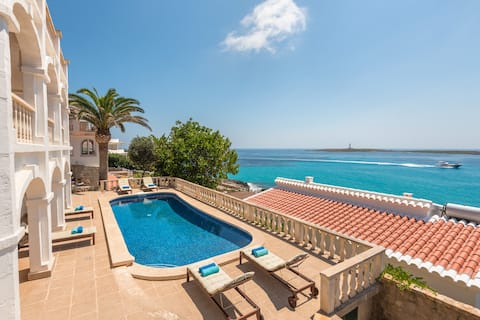Villa Torre Vea-Stunnig seaviews-Free AC and Wifi