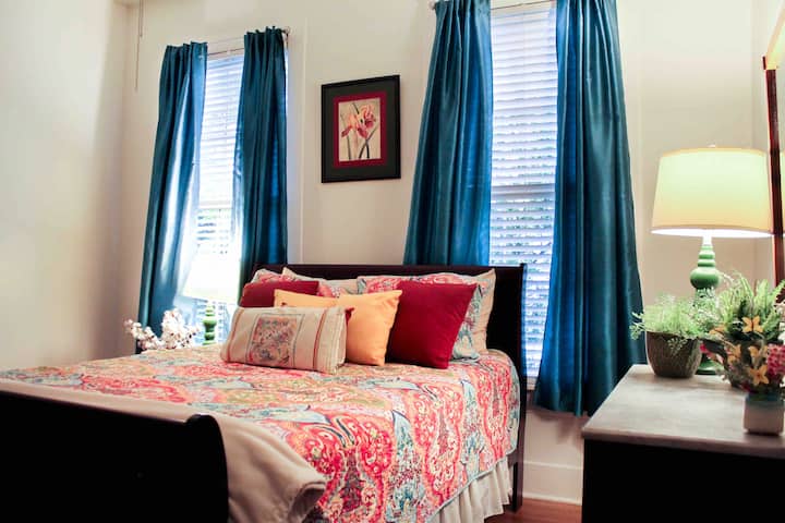 [Spálňa #2] Manželská posteľ