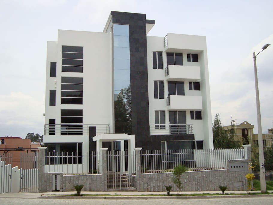 EDIFICIO ALCAR 1
