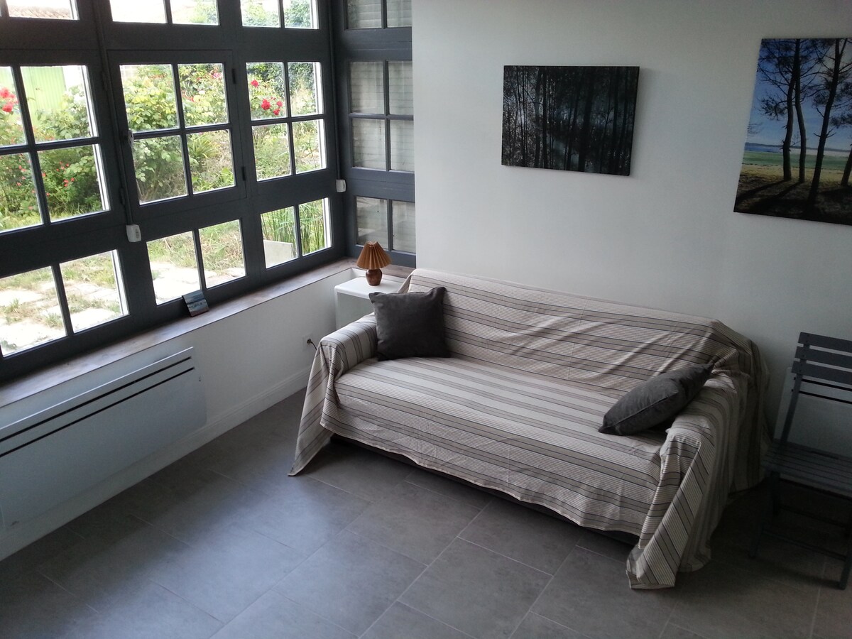 Top Airbnb: HOUSE with GARDEN in the heart of St Pierre d'Oléron in Saint Pierre D'oléron