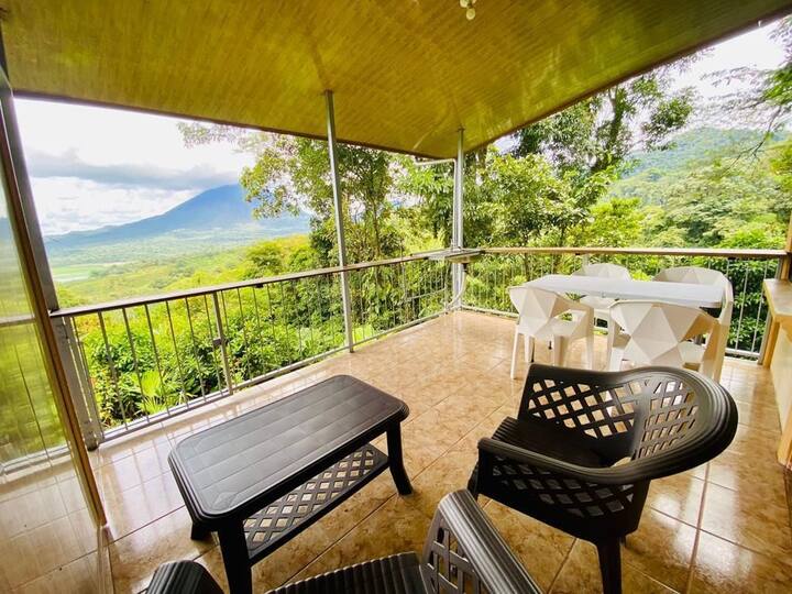 Quad Room with View Bed and breakfasts for Rent in El Castillo