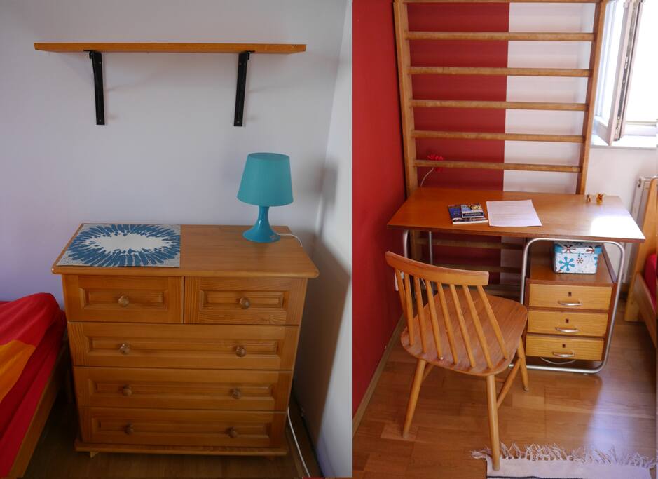 red bedroom