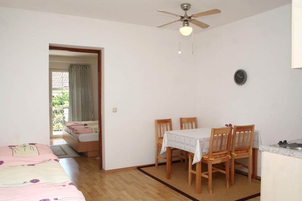 Dining room, Surface: 13 m²