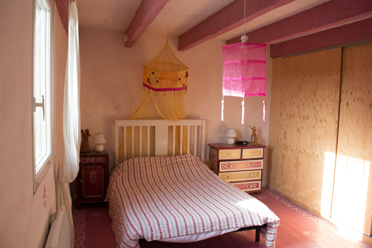 غرفة النوم 1