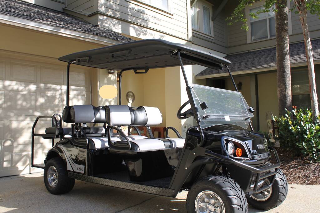 Brand new 6 passenger golf cart included for your use during your stay!