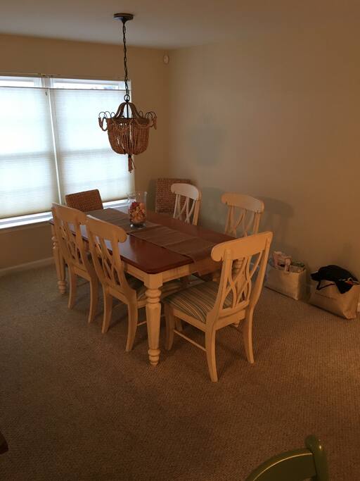 The perfect spot for dinner after a day at the beach.