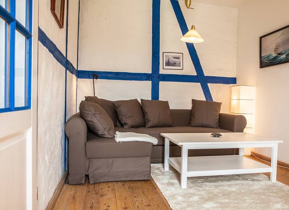 Wohnzimmer / Living room