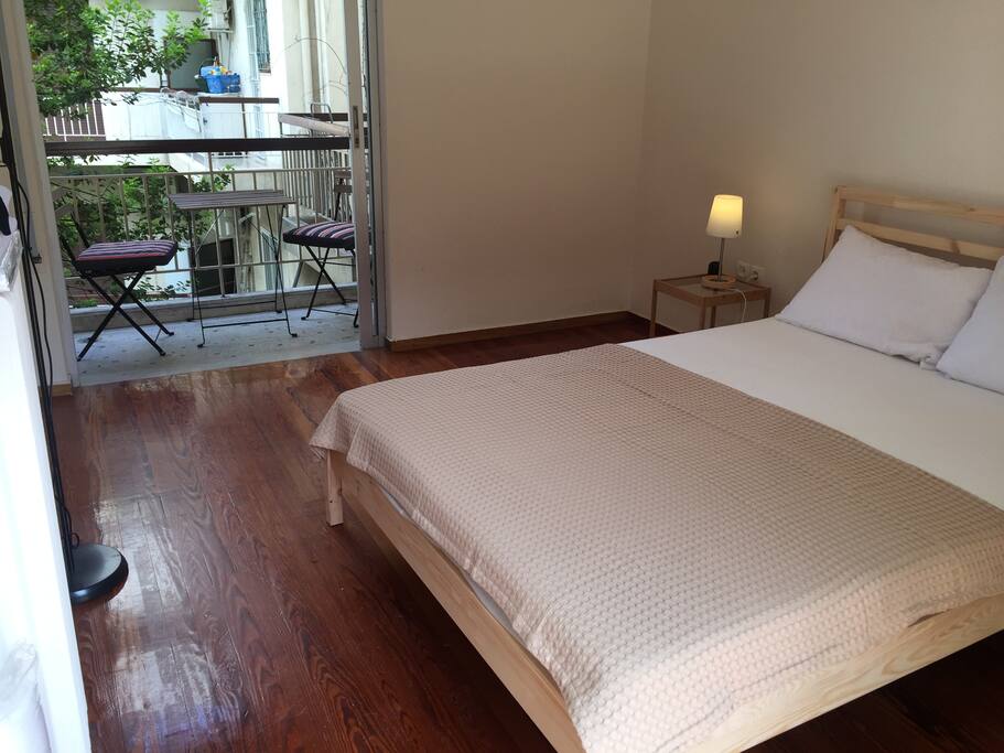 2nd bedroom (second floor)