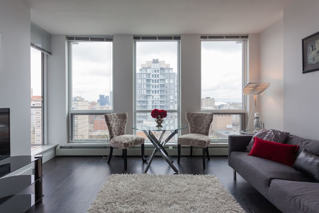 "Beautiful apartment inside and outside!" Yelena