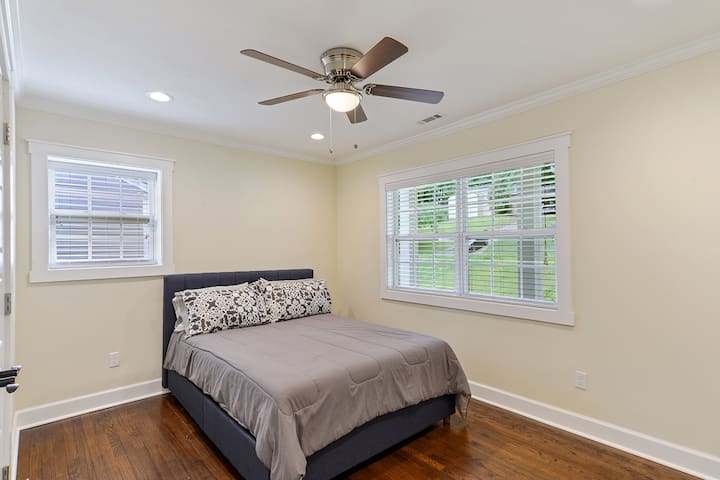 Guest Bedroom #1 with Queen Bed, 42" Flat Screen Smart TV w/Roku; Night Stand & Chester Drawer (not pictured)