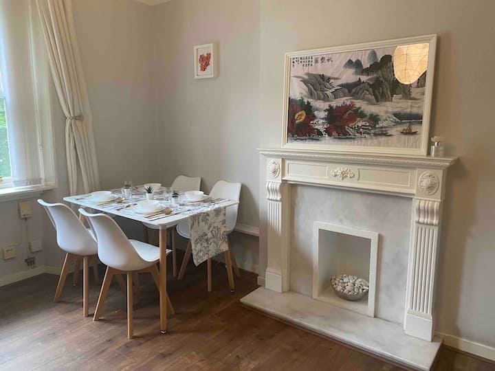 Top 8 Airbnbs With Hot Tub In Edinburgh, UK Updated 2024 Trip101