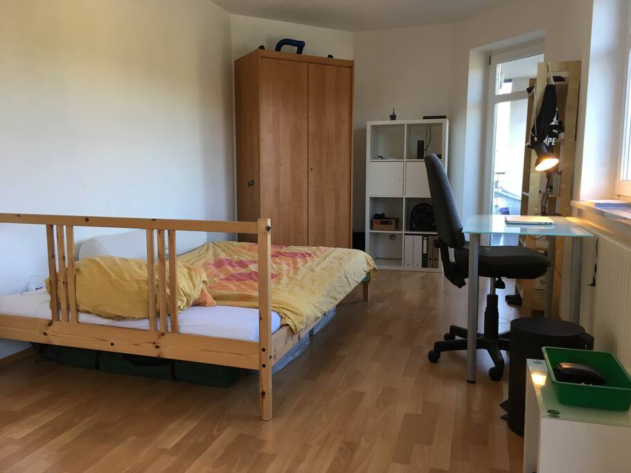 Dein Zimmer (I/II)