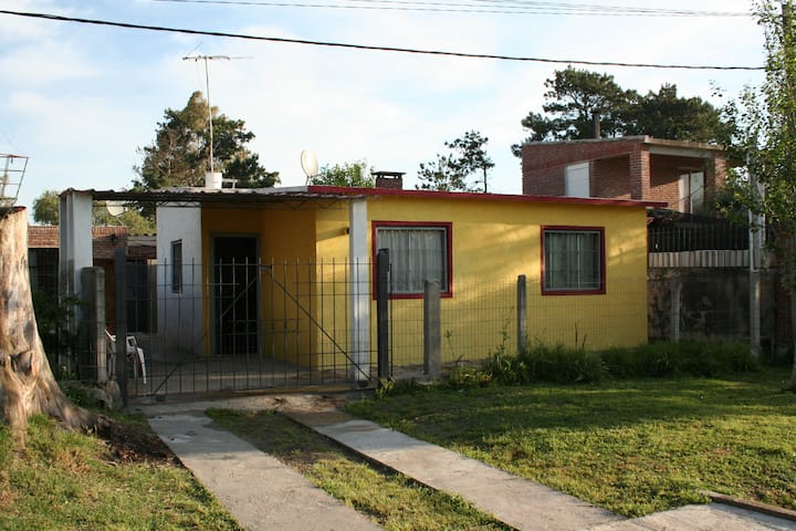 Chalet in Salinas · ★4.88 · 2 bedrooms · 4 beds · 1 bath