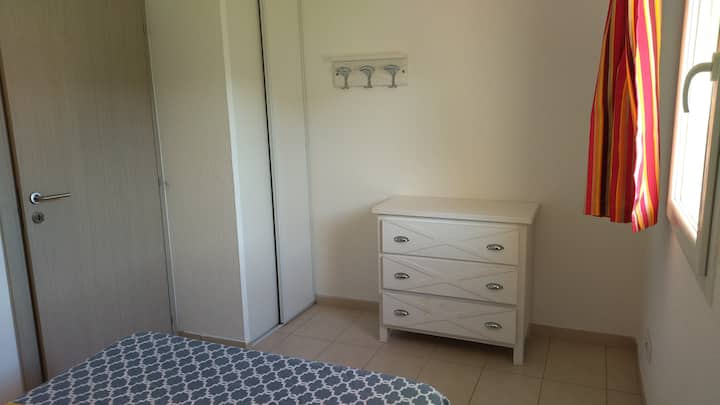 საძინებელი 2