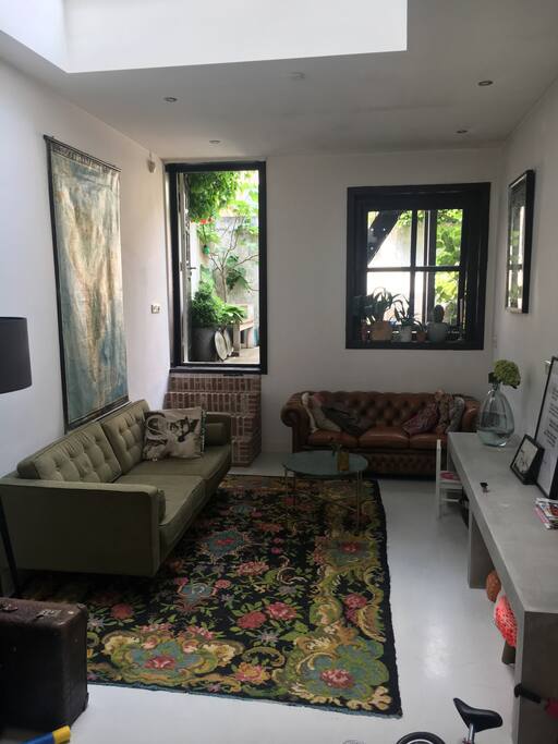 Lounge area, living room