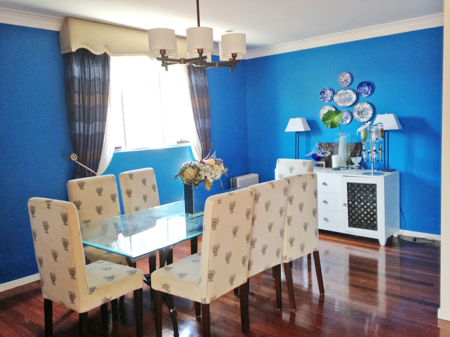 Lovely light filled dining area