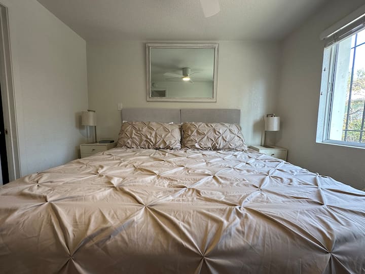 Tahoe Park, Sacramento Vacation Rentals & Homes Sacramento, CA Airbnb