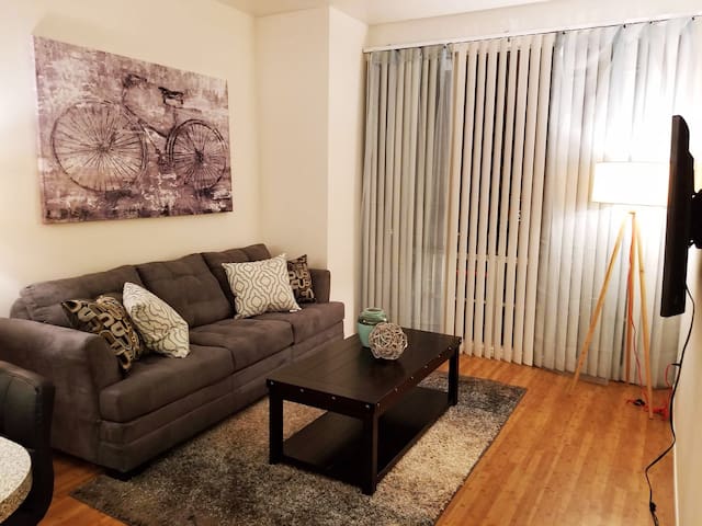 Charming 1BR in Gaslamp Quarter