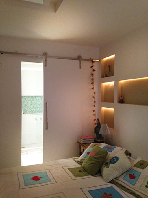 Quarto com banheiro - Suíte
