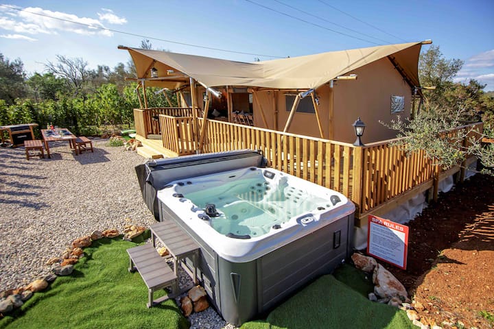 Safari Lodge,  Hottub & Log Burner At Casabranca - Albufeira