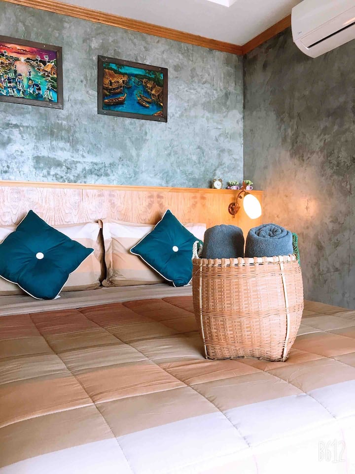 Deluxe Room Sea View With Aircon & Balcony. - Koh Lanta