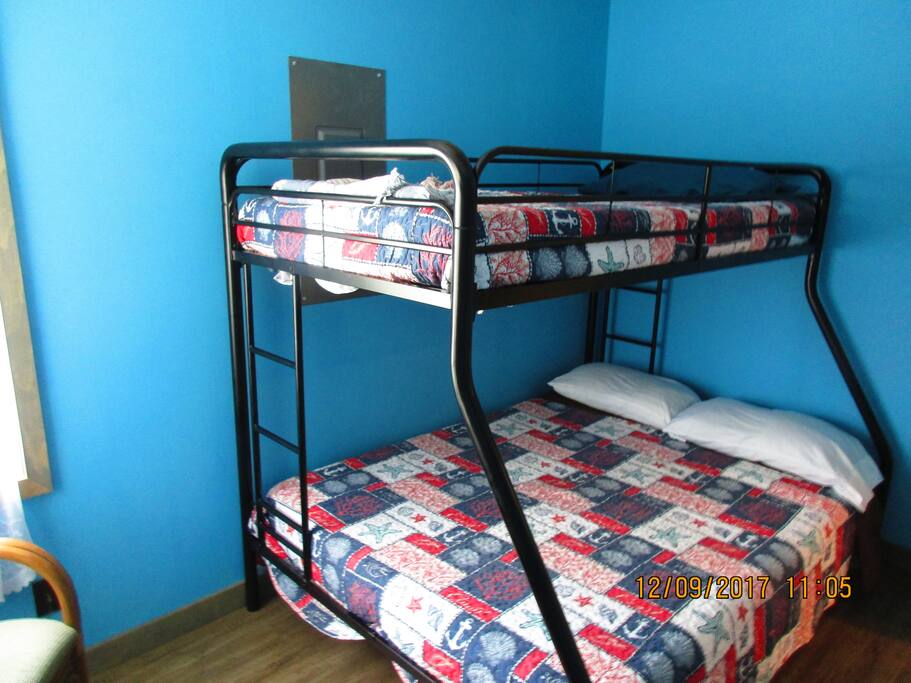 guest bedroom