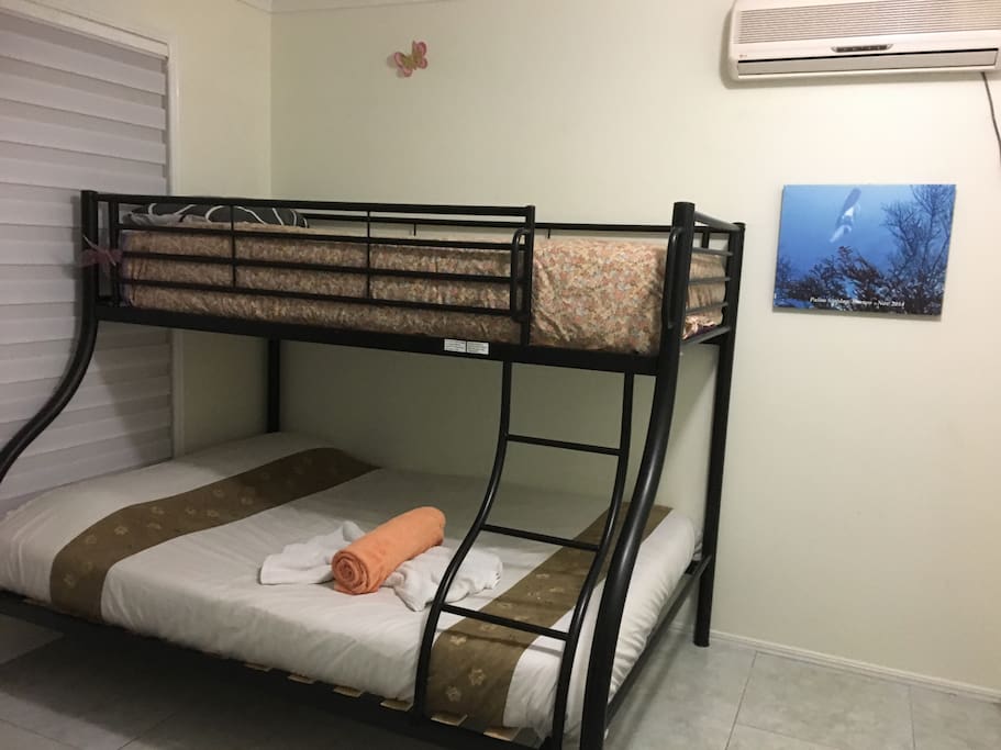 Extra lockable room on request at extra cost. Single upper and double lower. Good for 3 guests.
Extra Cost: 1.5 x Price per night as per the first room.
*** Sliding door closet in this room is not available for guests use. ***