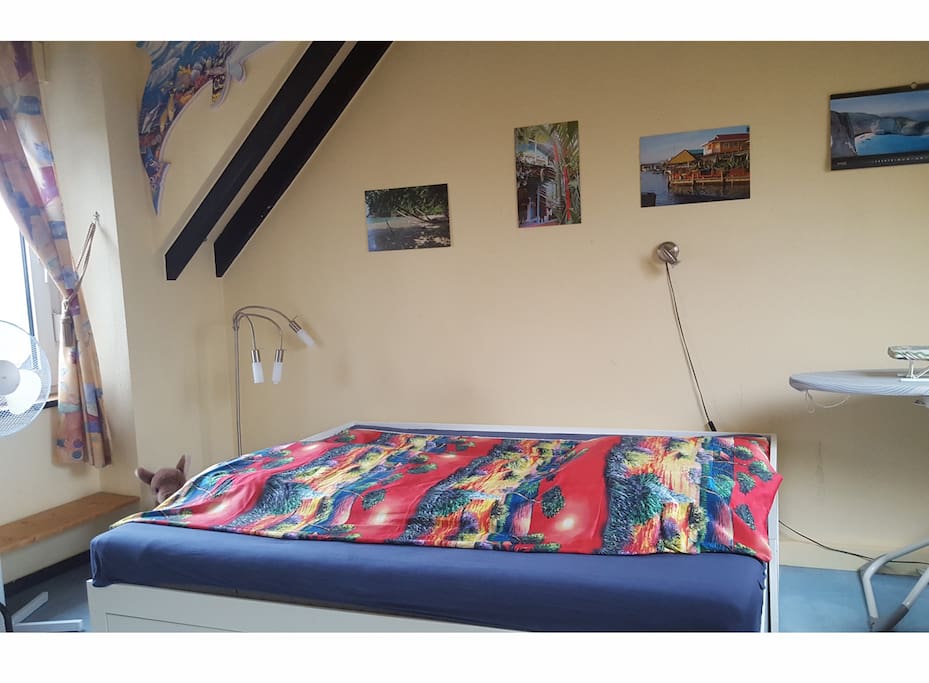 Schlafzimmer/bedroom
