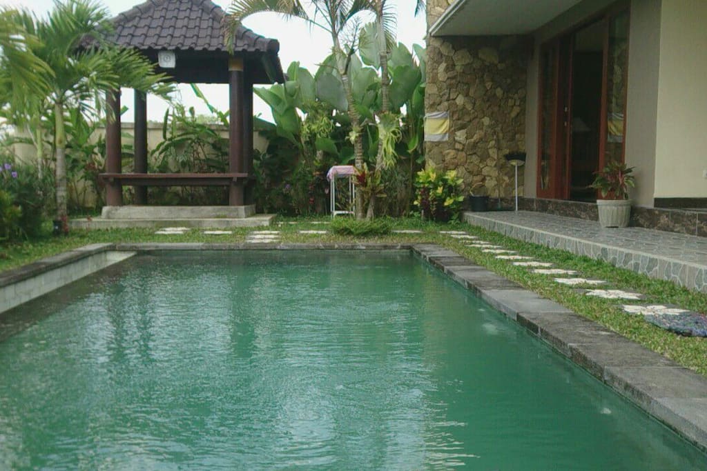 Private pool