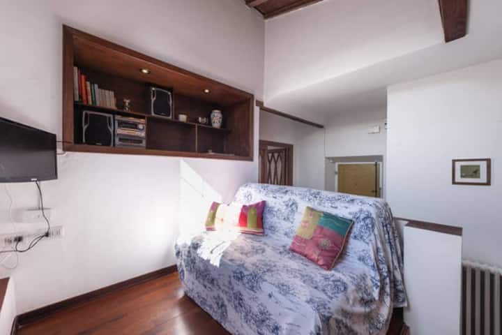 Sweet Living Medieval Tower - Florencia
