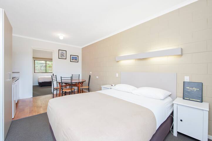 2. Self Contained Queen Studio Unit