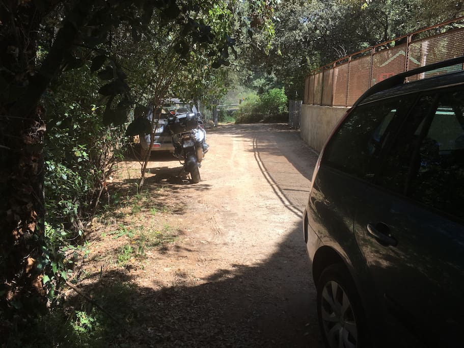 Allée/ parking