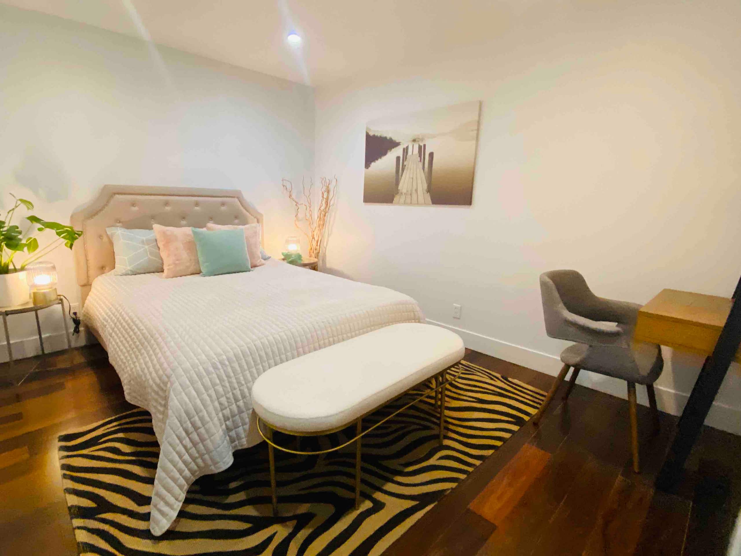 Home in San Francisco · ★4.82 · 3 bedrooms · 3 beds · 2 baths - Image 29