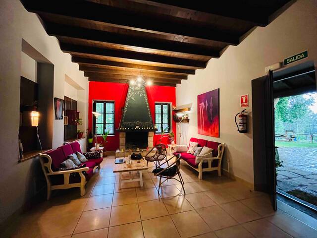 Sallobante Aterpetxea – Casa Completa gallery image 4