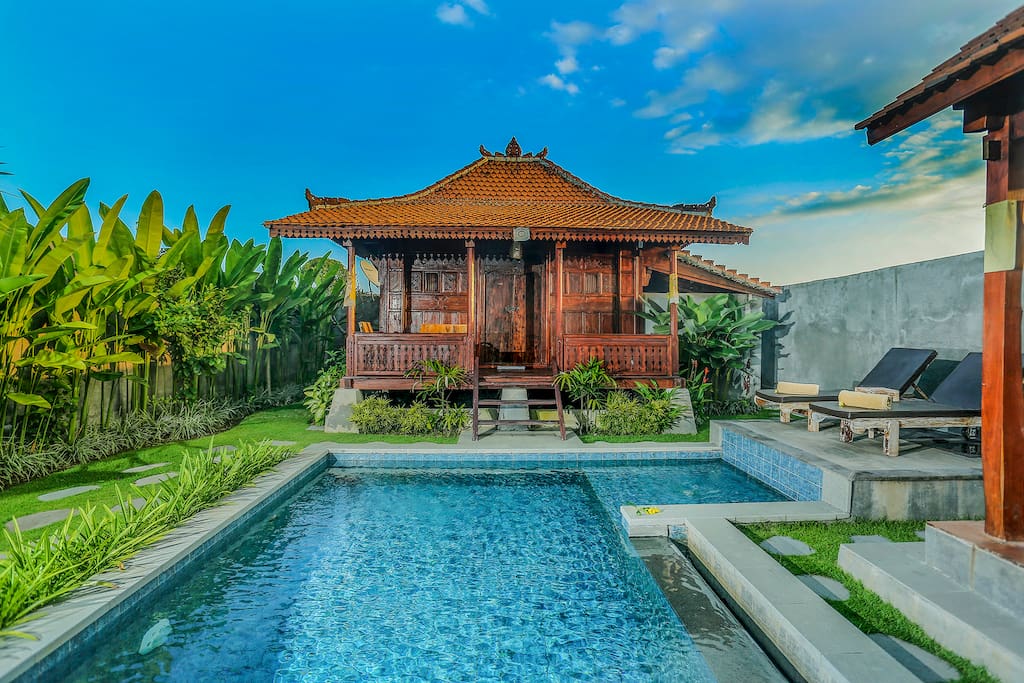 private pool