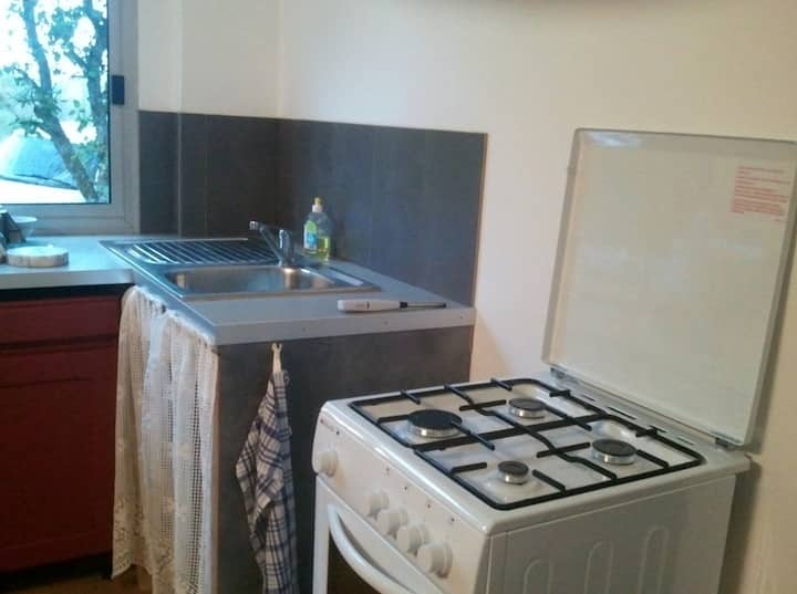 En Pleine Nature  Jusqu'à 8 Couchage ( Base 60€) - Saône-et-Loire