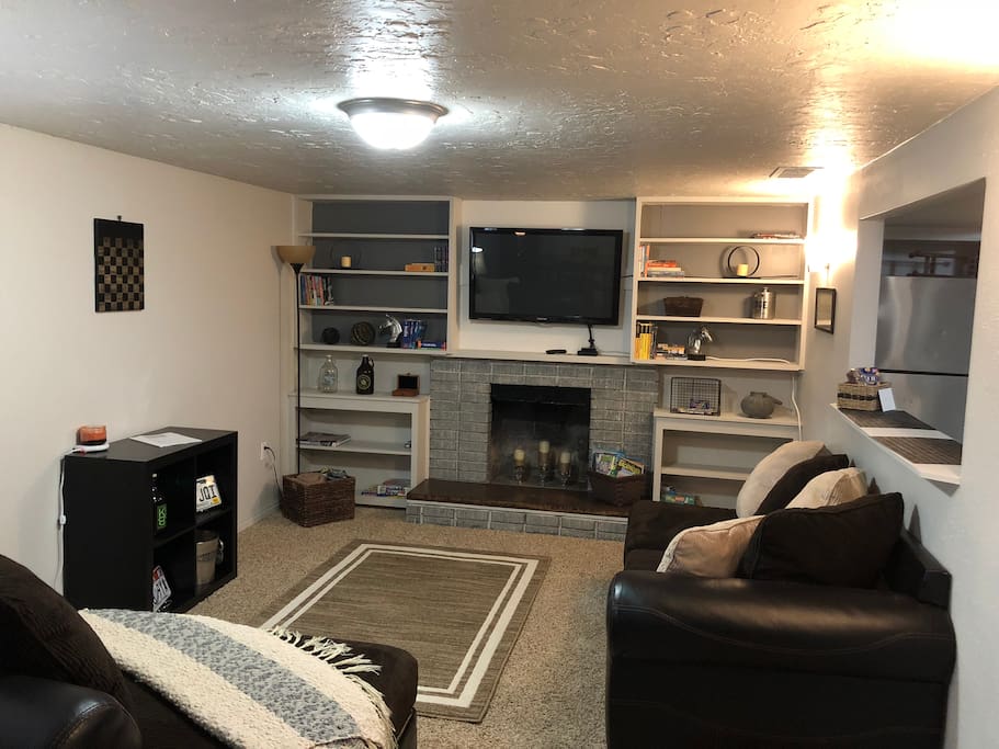 Large living area with 47" flat screen TV. Access to Netflix and other apps via appleTV- or streaming through your personal device.