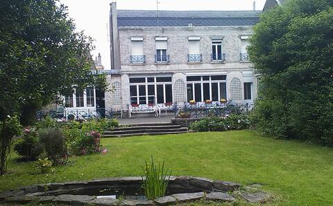 2 individual bedrooms near  Valenciennes