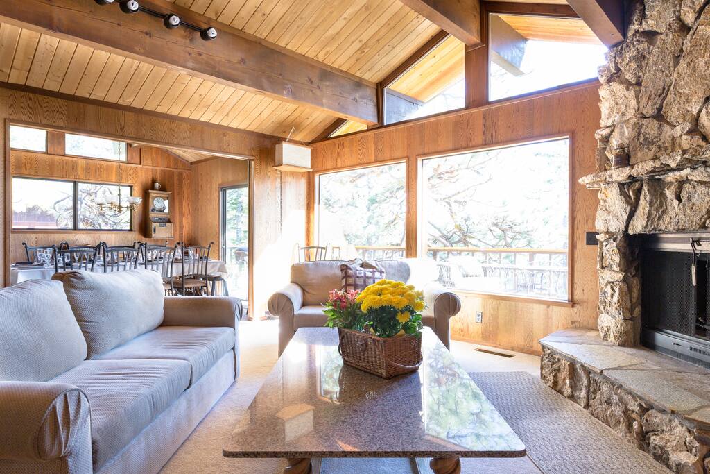 Living area toward dining room
