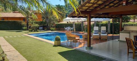 Meet the secretary's villa